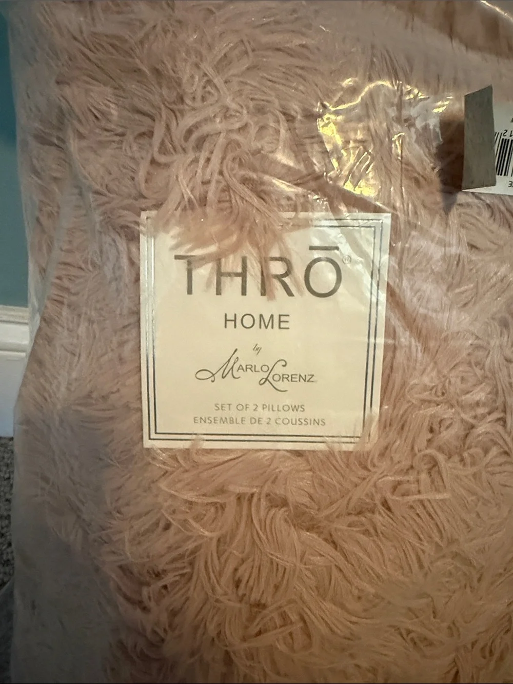 THRO Plush Faux Fur Two Throw Pillows - Dusty Pink New in package